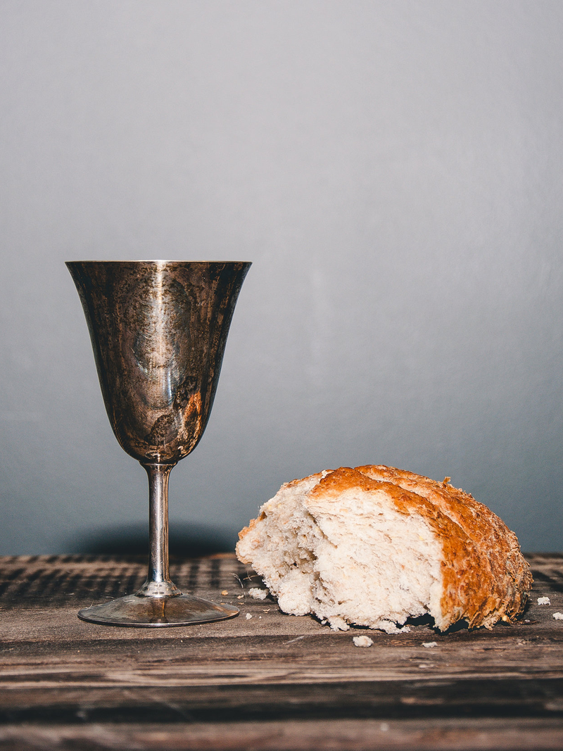 lightstock_568139_medium_christ_hold_fast