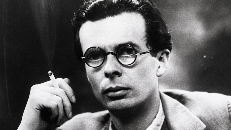aldous-huxley-smoking-circa-1946