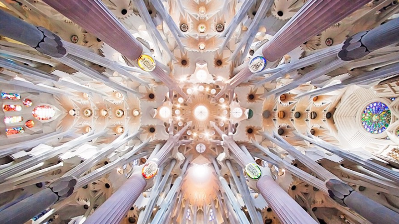 sagradafamilia-crop