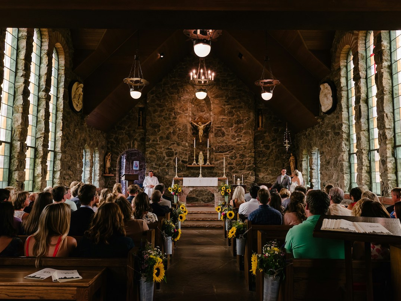josh-applegate-toksfdmznkg-unsplash