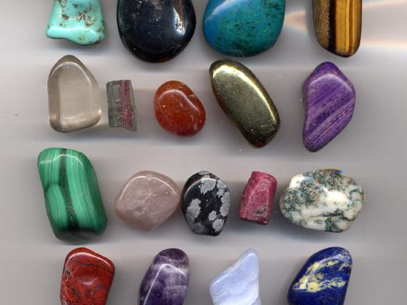 gem-pebbles-800pix