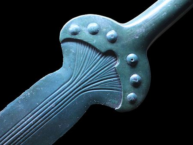 bronze_swords-mgr_lyon-img_9734