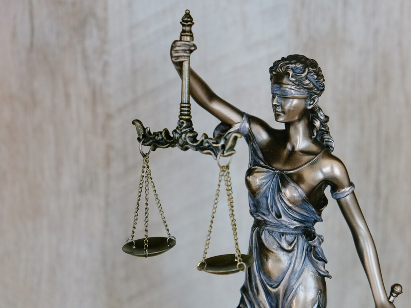 tingey-injury-law-firm-dzpc4uy8zty-unsplash