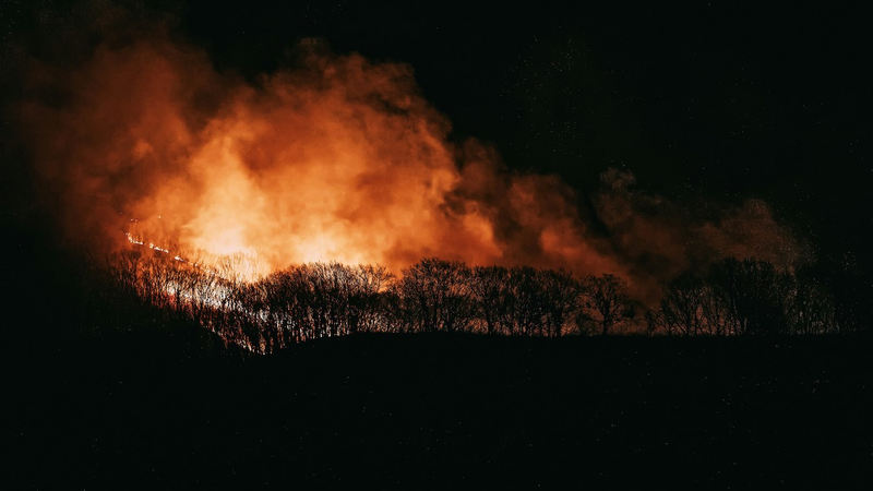 tengyart-aaz5-as3io-unsplash